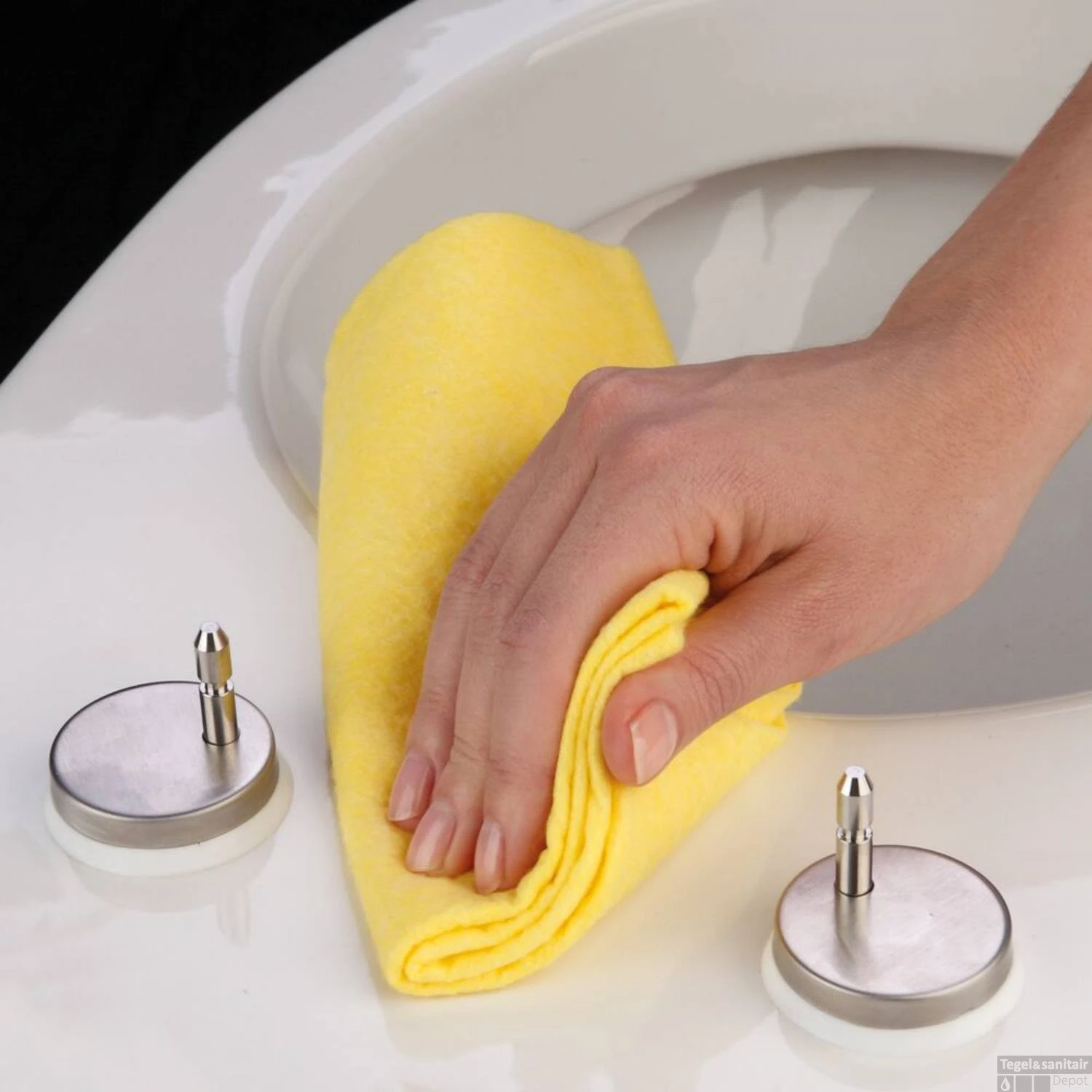 Toiletzitting Tiger Ventura Softclose Duroplast Zwart 6 Toiletzitting Tiger Ventura Softclose Duroplast Zwart - Afbeelding 4