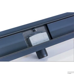 Douchegoot Sanilux 60 Cm Mat Zwart Met Sifon -Badkamerwinkel douchegoot mat zwart 60 cm detail